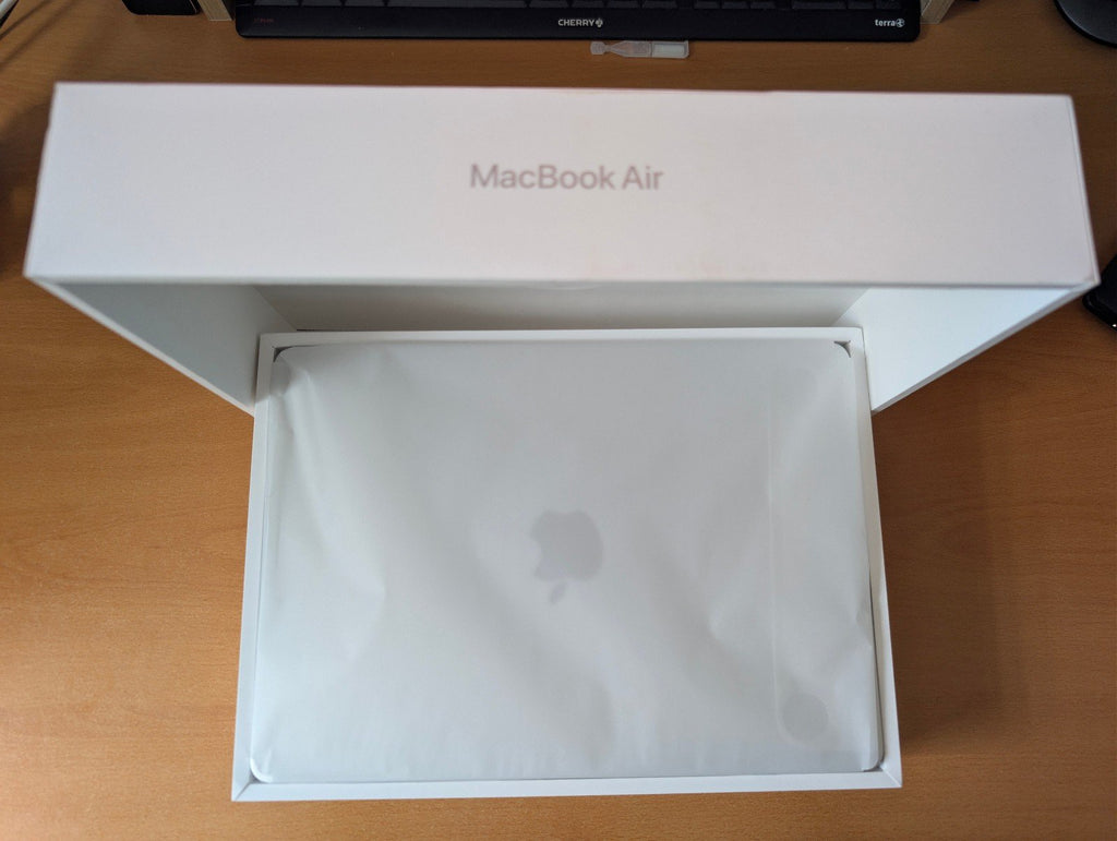 MacBook Air M3 13.6" 16GB 512GB Grade B