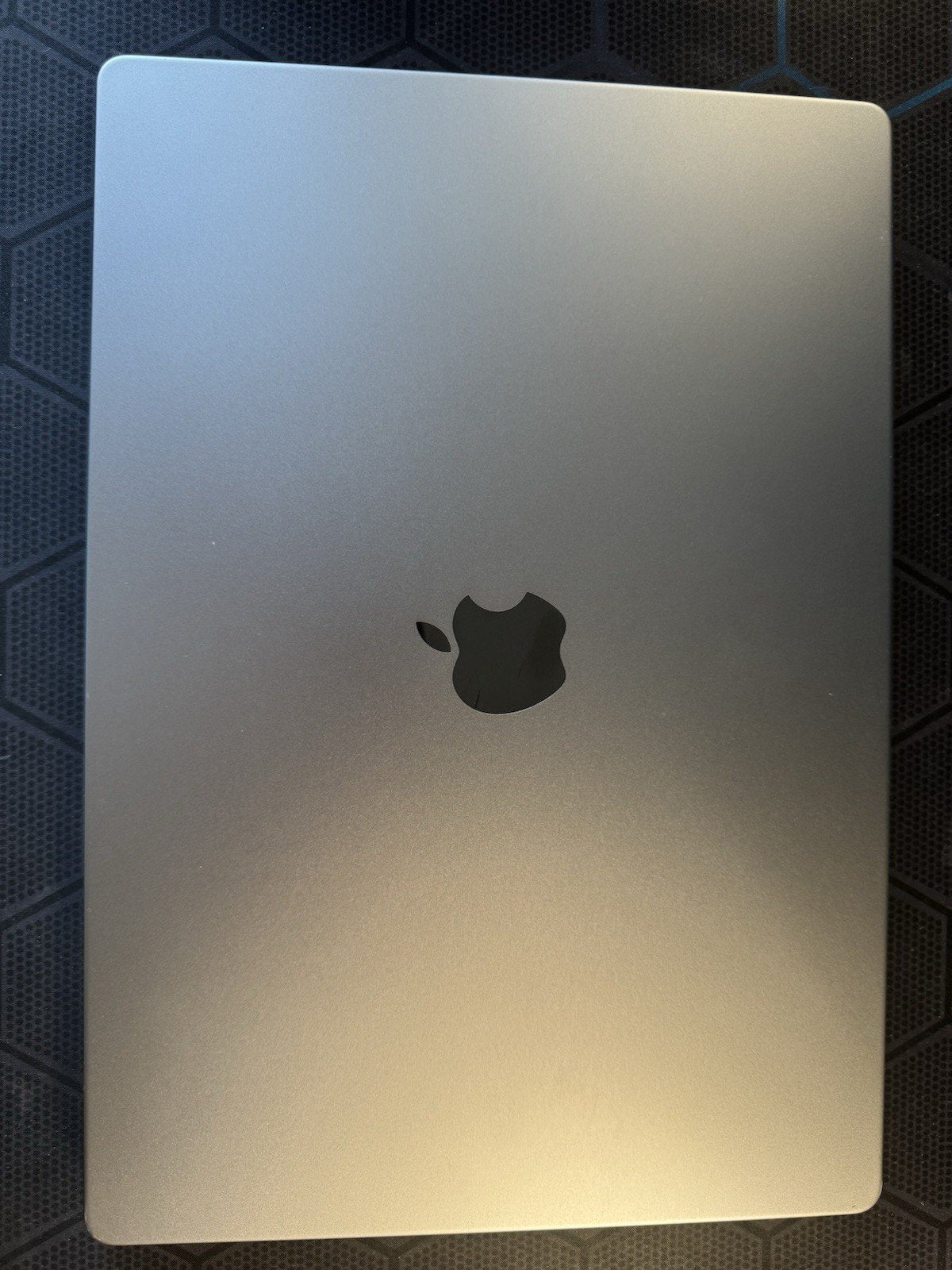 MacBook Pro M1 Pro 16" 16GB 1TB Grade B