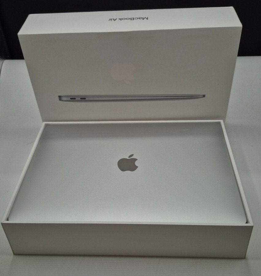 MacBook Air M1 13.3" 8GB 256GB
