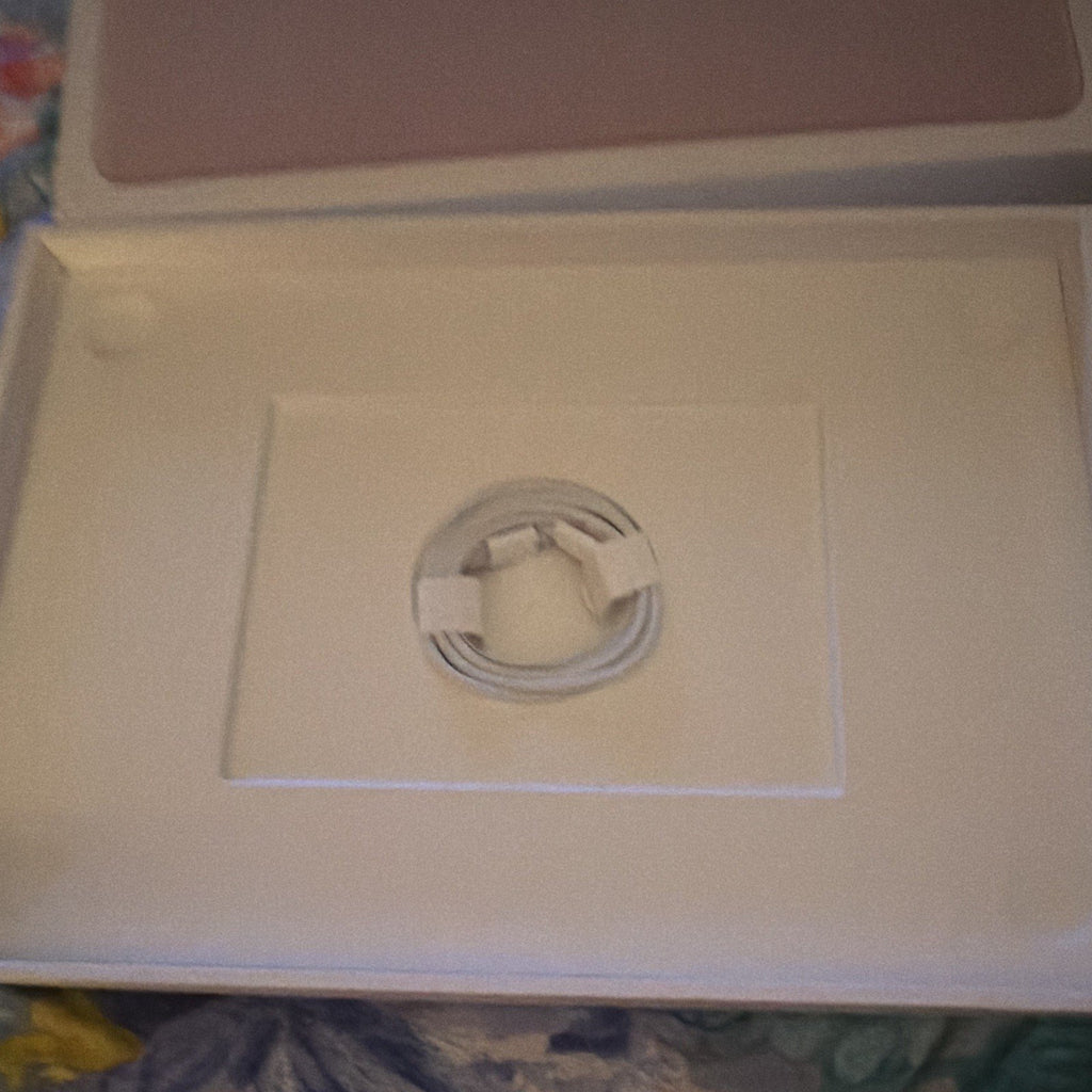 MacBook Air M1 13.3" 8GB 256GB Grade A