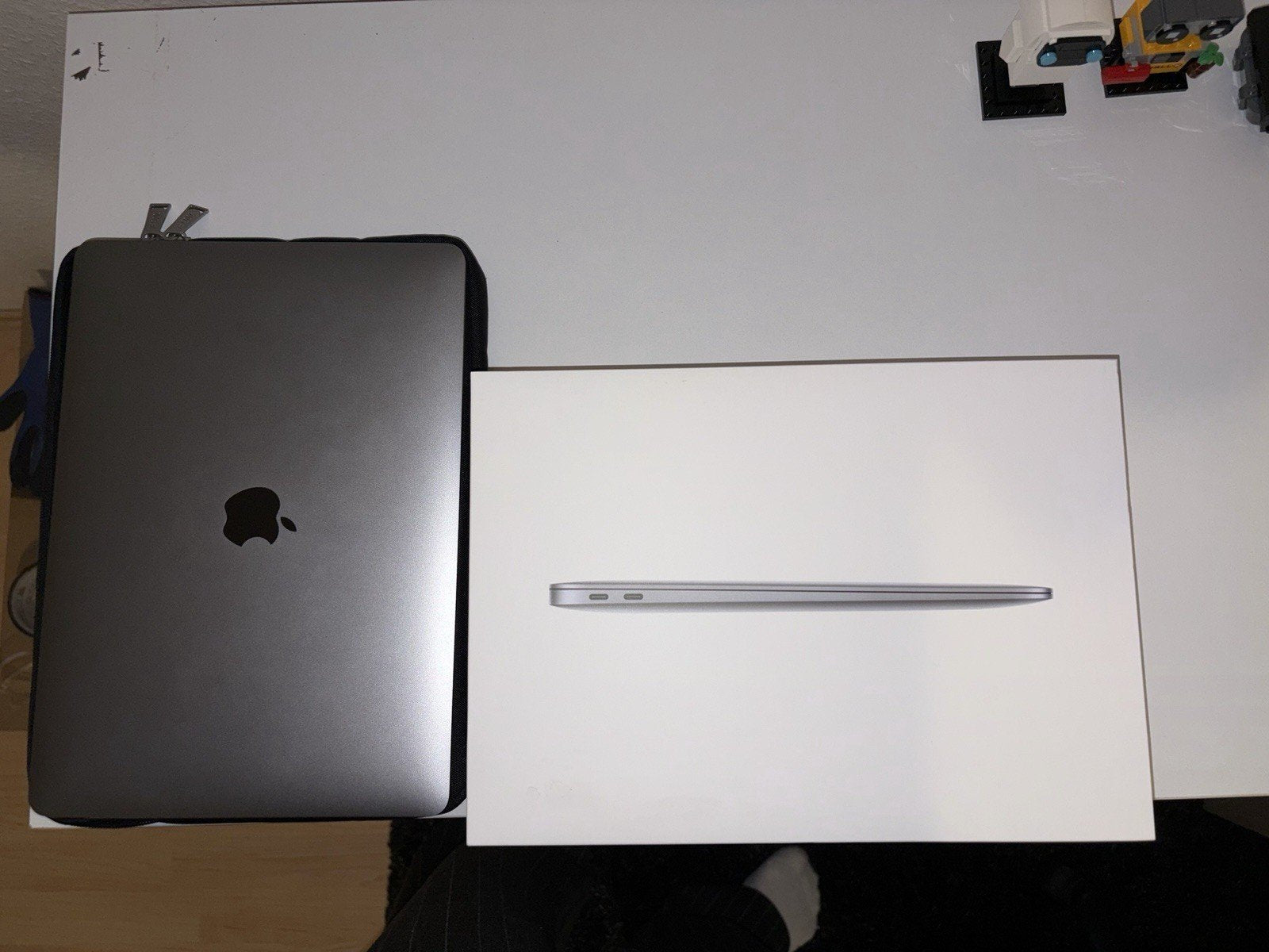 MacBook Air M1 13" 8GB Grade B