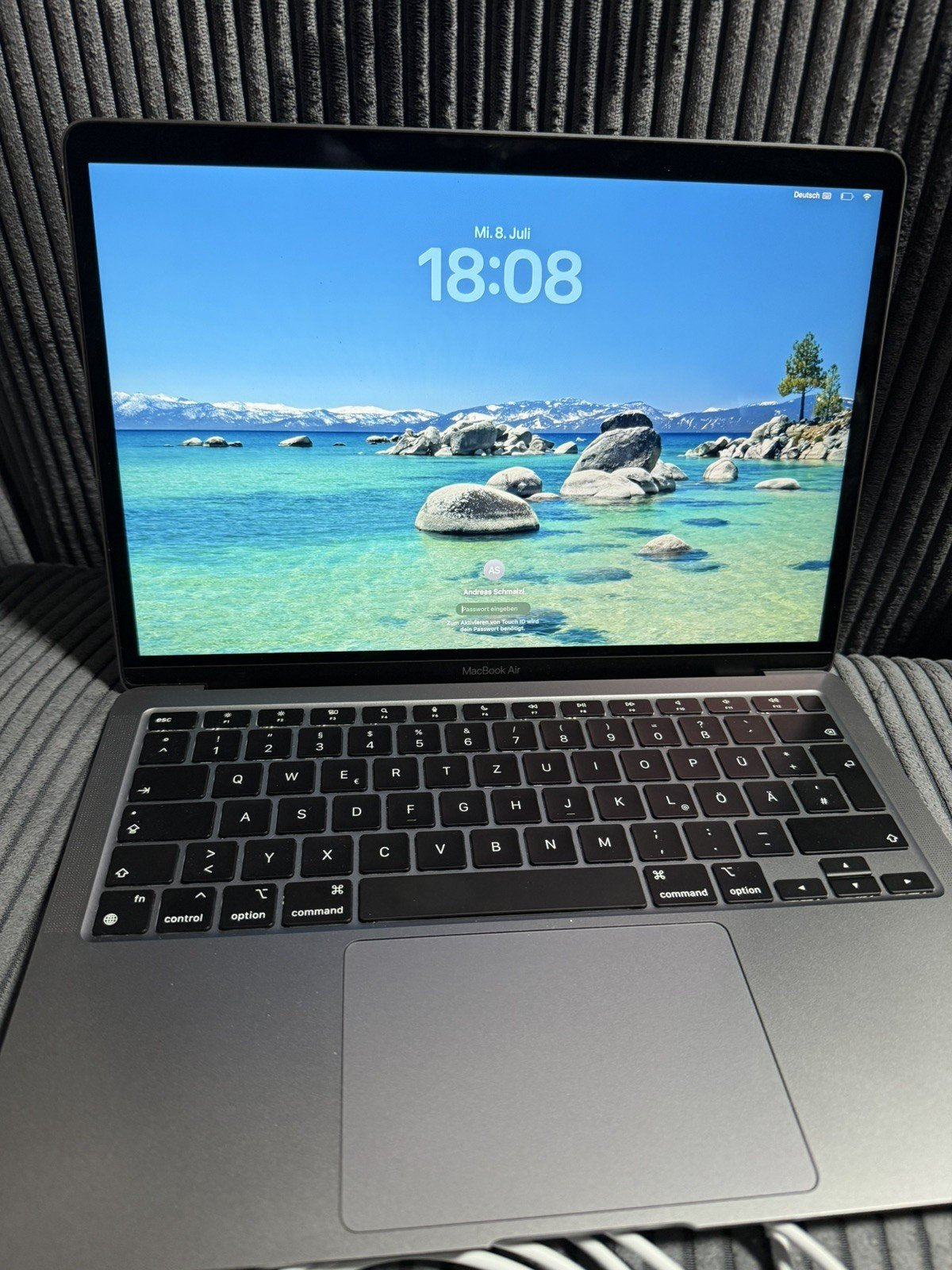 MacBook Pro M1 Pro 8-Core 13.3" 16GB 256GB