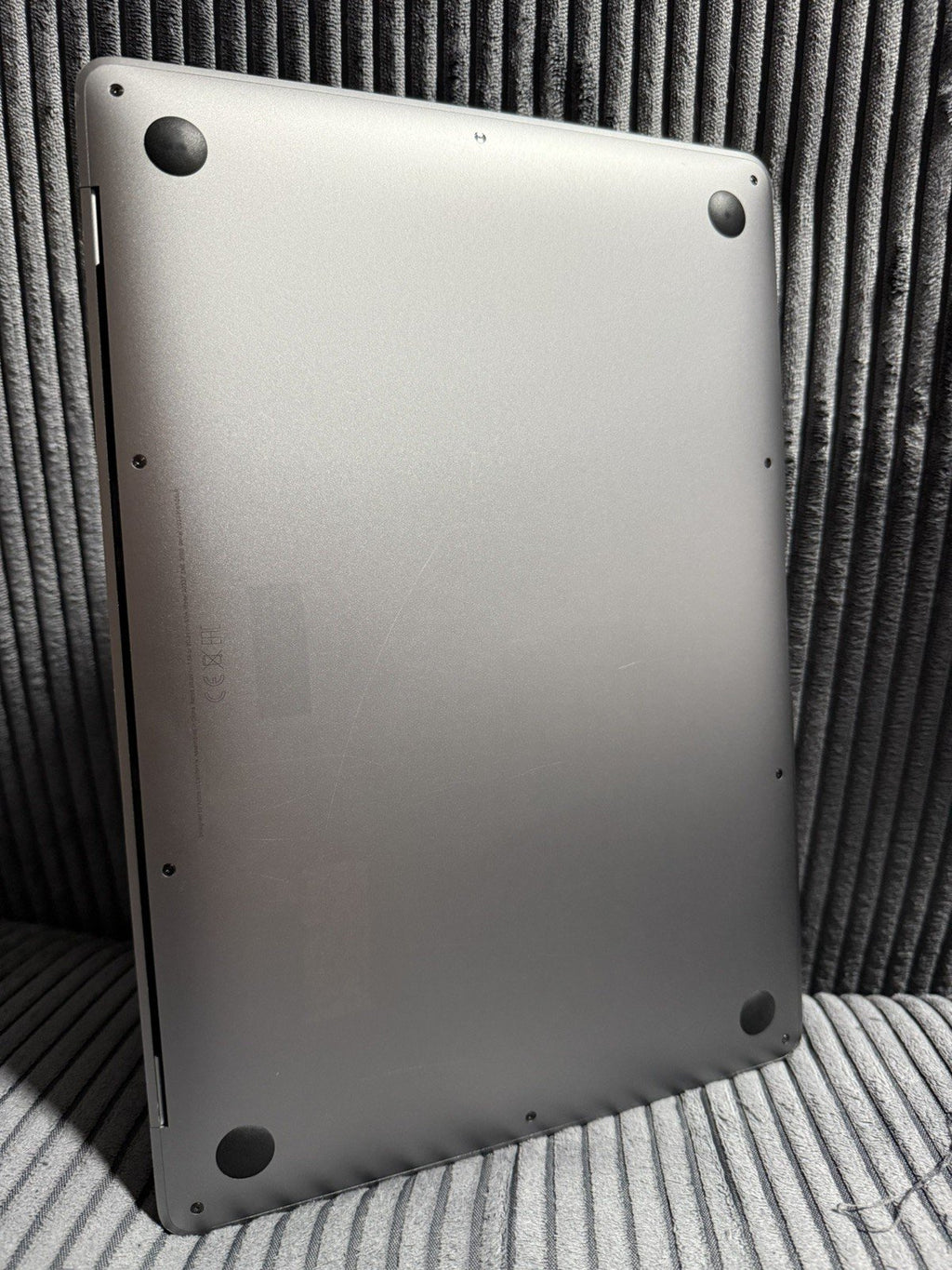 MacBook Pro M1 Pro 8-Core 13.3" 16GB 256GB