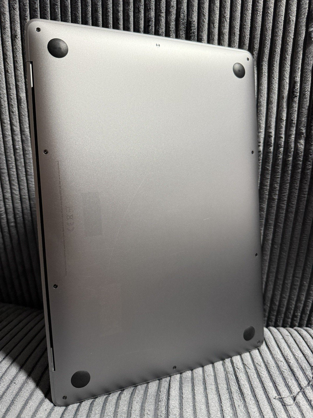 MacBook Pro M1 Pro 8-Core 13.3" 16GB 256GB