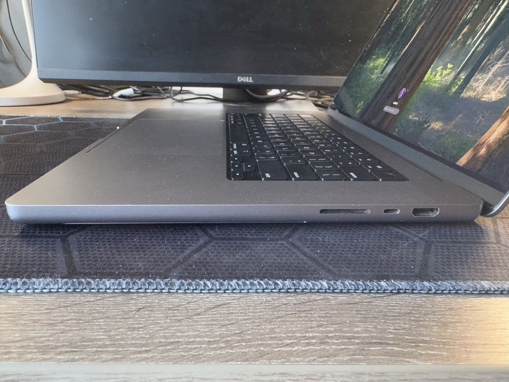 MacBook Pro M1 Pro 16" 16GB 1TB Grade B