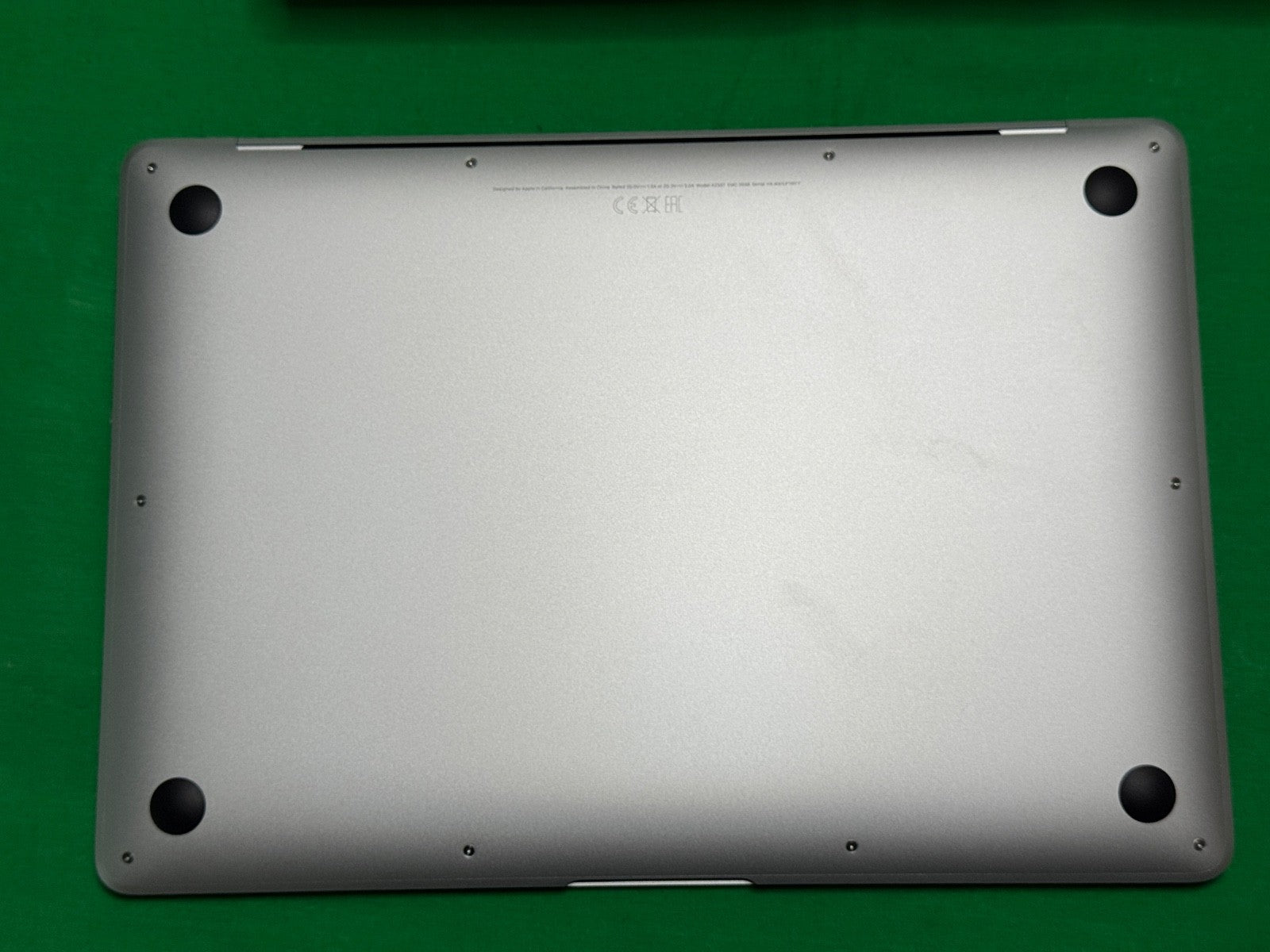 MacBook Air M1 13" 8GB 256GB