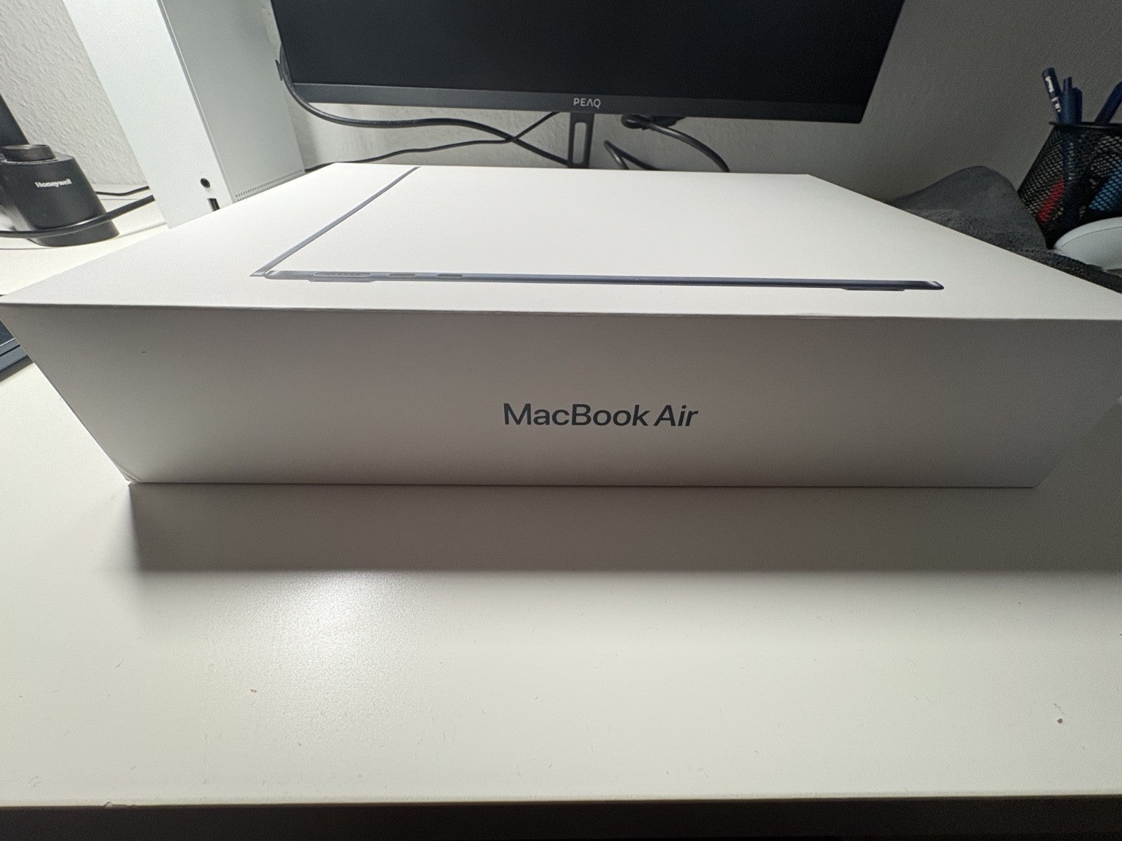 MacBook Pro M3 Prozessor 3 13" 16GB Grade A