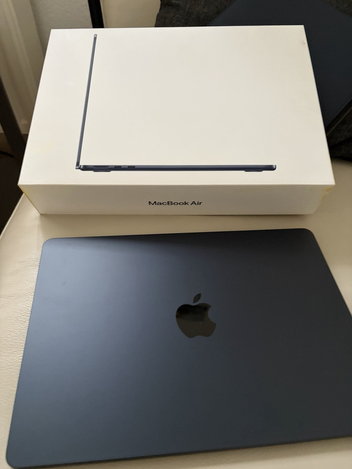 MacBook Pro M4 13" 16GB 256GB