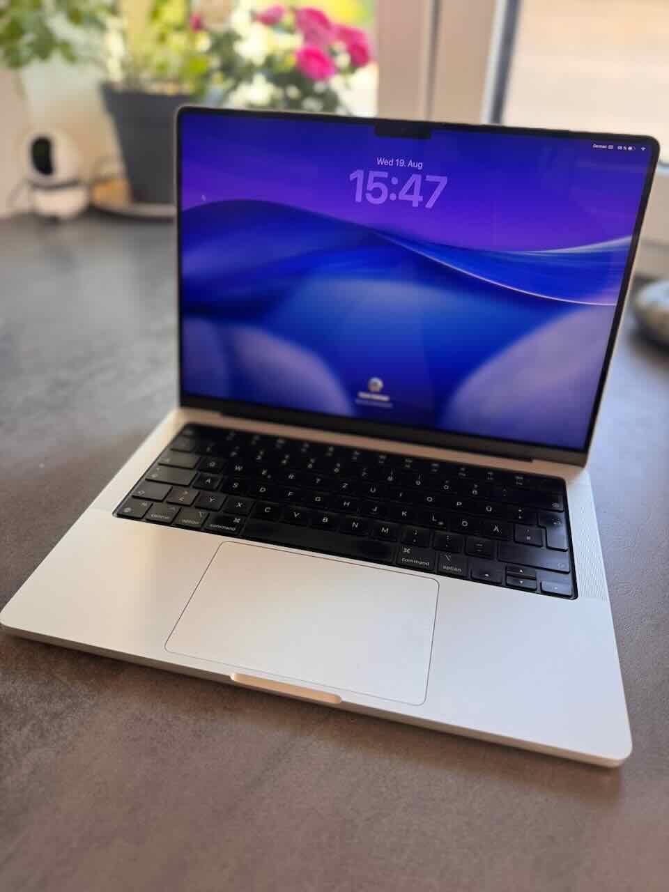 MacBook Pro M1 Max 14" 32GB 1TB