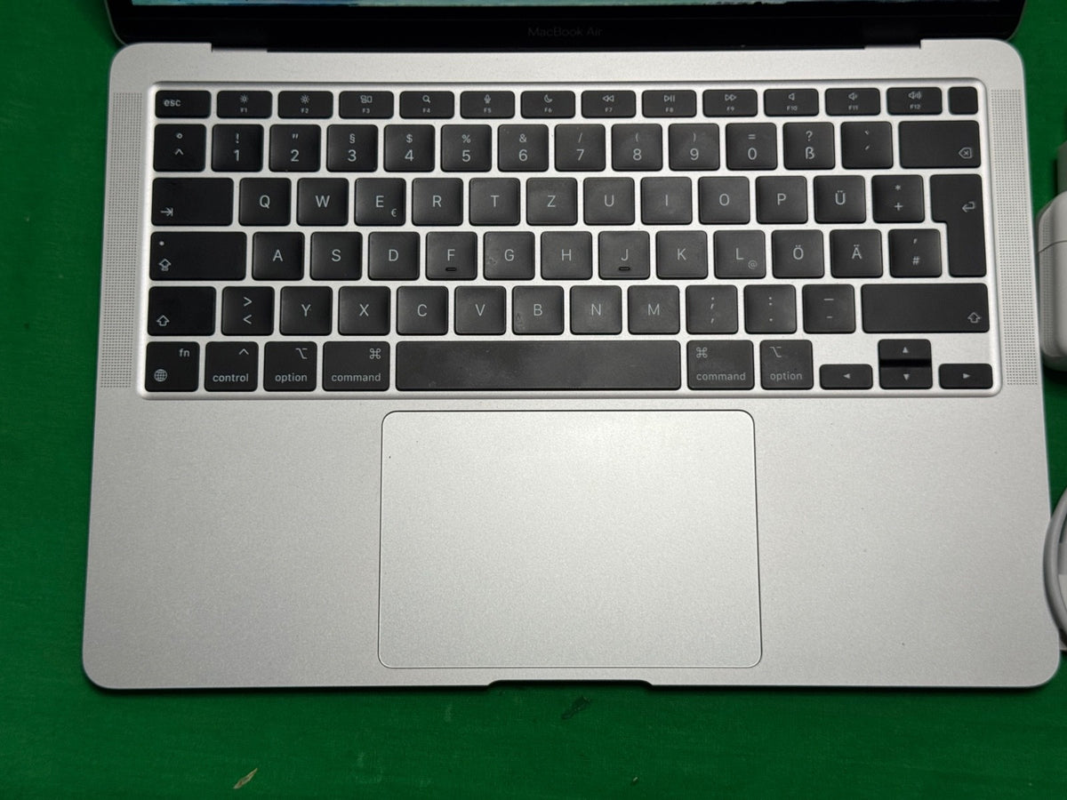 MacBook Air M1 13" 8GB 256GB