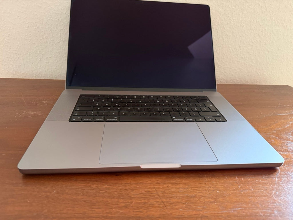 MacBook Pro M1 Max 10C 32C GPU 16" 64GB 2TB
