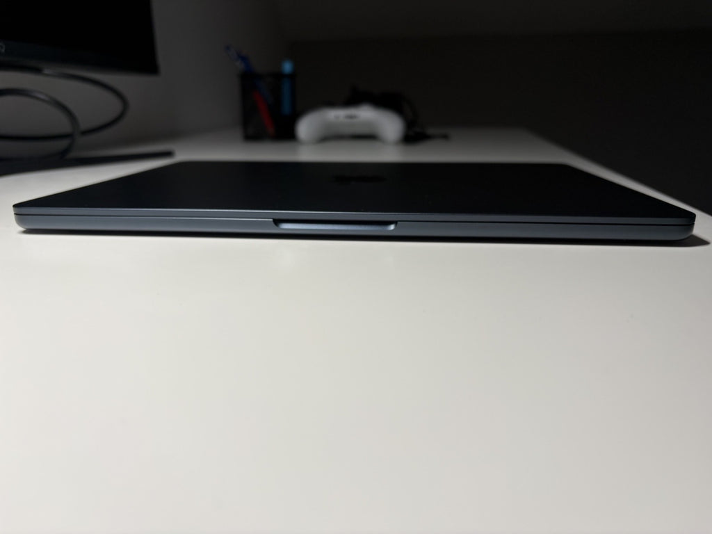 MacBook Pro M3 Prozessor 3 13" 16GB Grade A