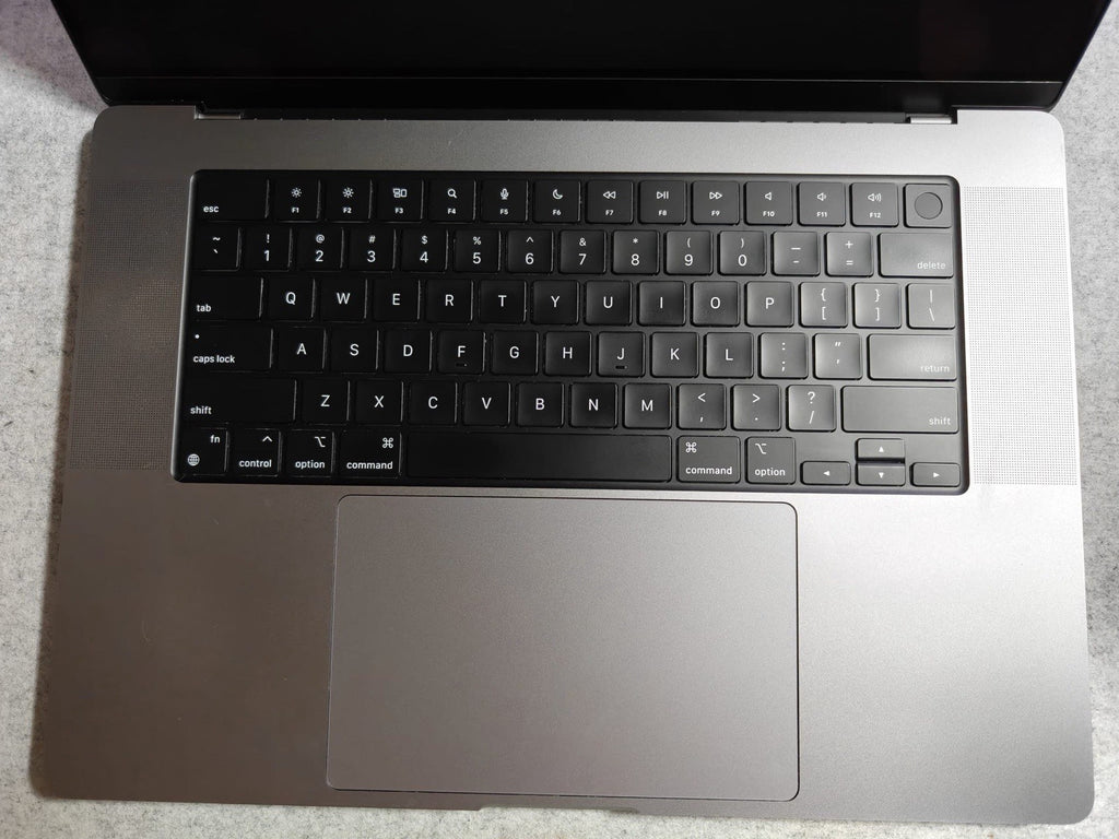 MacBook Pro M1 Pro 16" 16GB