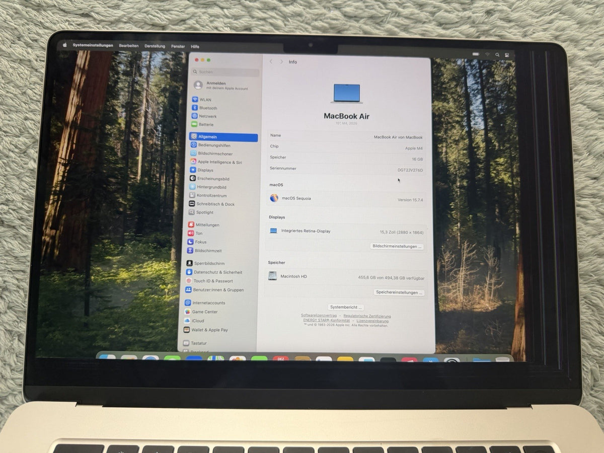 MacBook Pro M4 15" 16GB 512GB