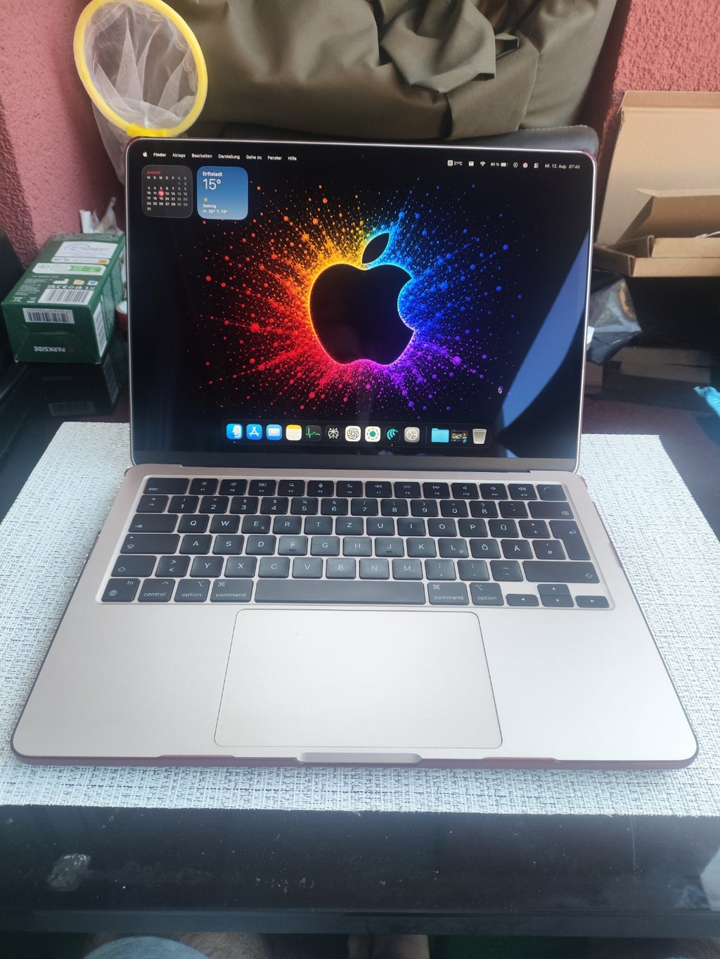 MacBook Pro M3 2024 13" 8GB 256GB