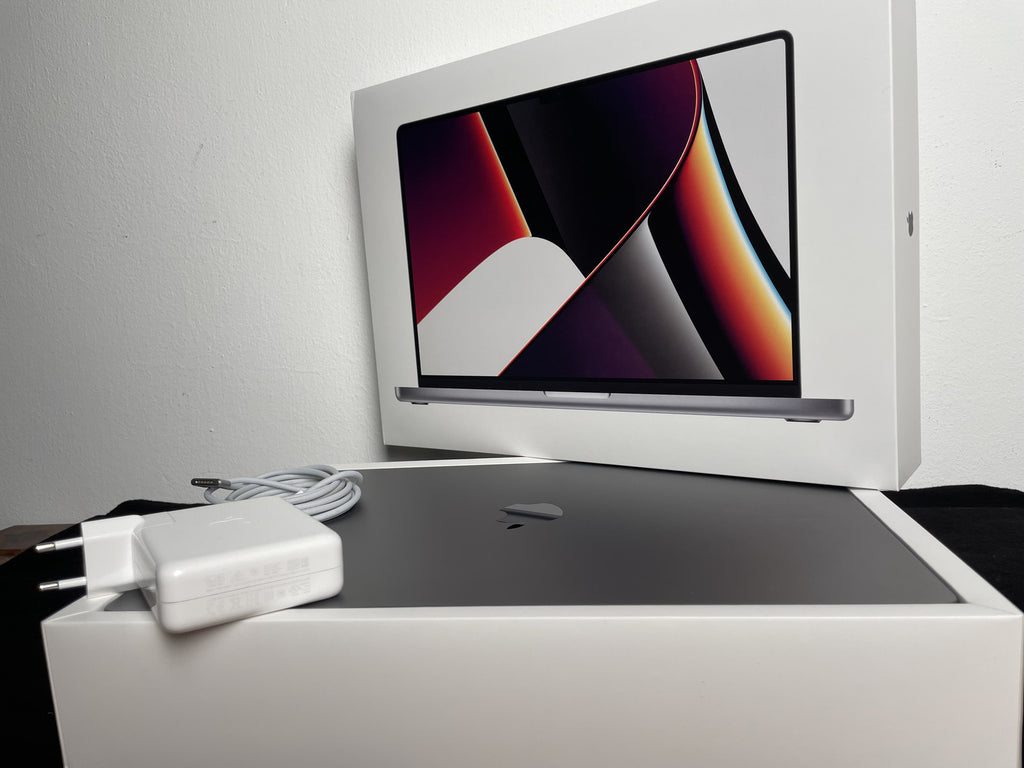 MacBook Pro M1 Pro 16" 32GB 2TB