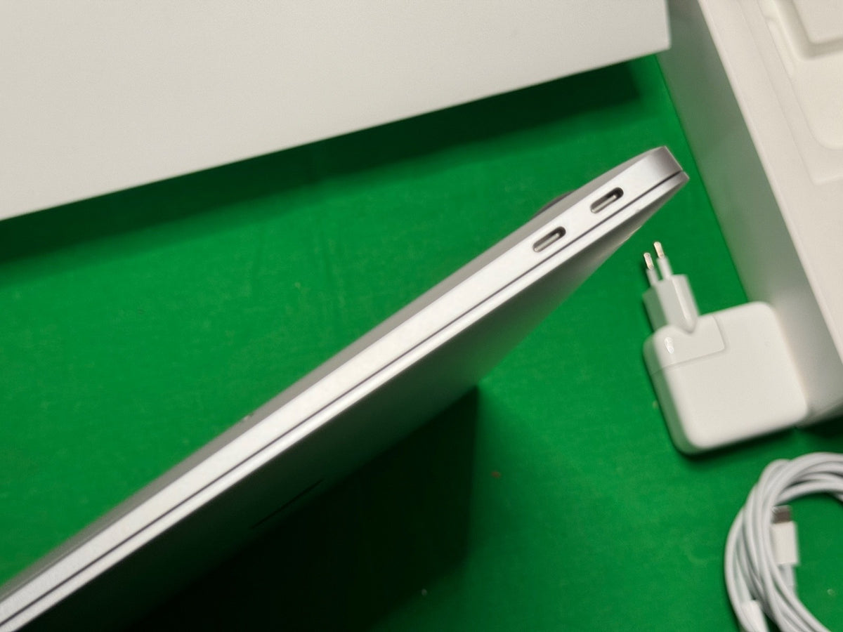 MacBook Air M1 13" 8GB 256GB