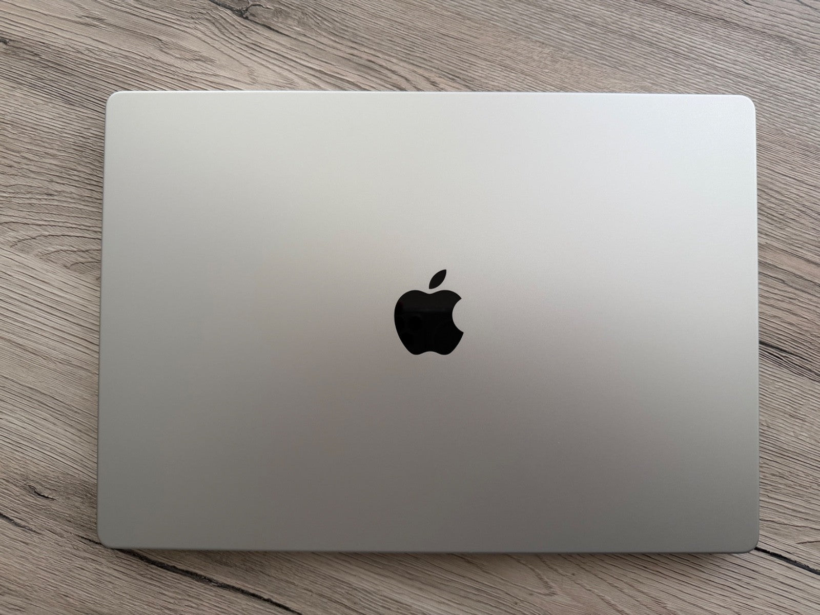 MacBook Pro M1 Pro (10-jader/ 16-jader GPU) 16" 32GB 2TB