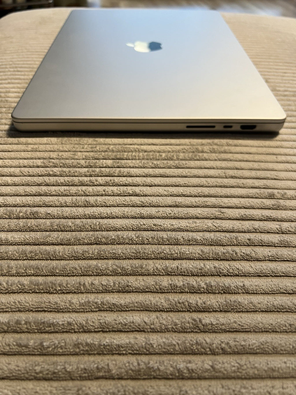 MacBook Pro M1 Max 16" 64GB 2TB Grade A (107 cyklů)