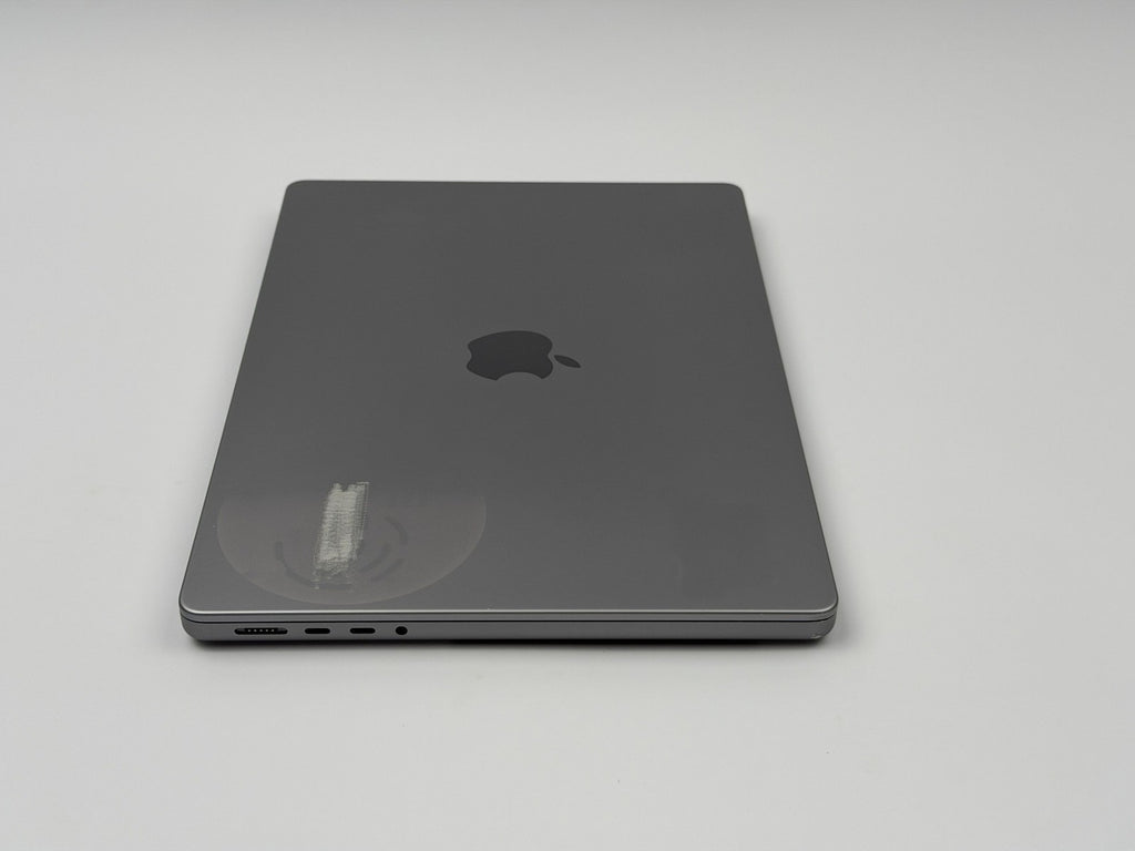 MacBook Pro M1 Pro (8 cores 14" 16GB 512GB