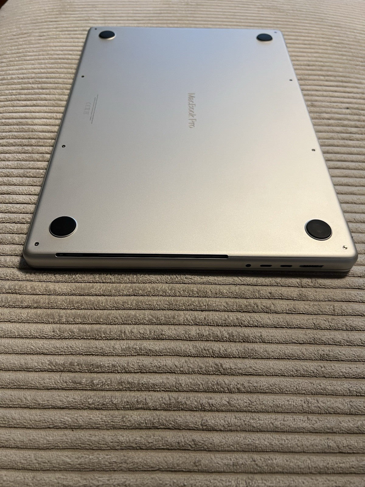 MacBook Pro M1 Max 16" 64GB 2TB Grade A (107 cyklů)