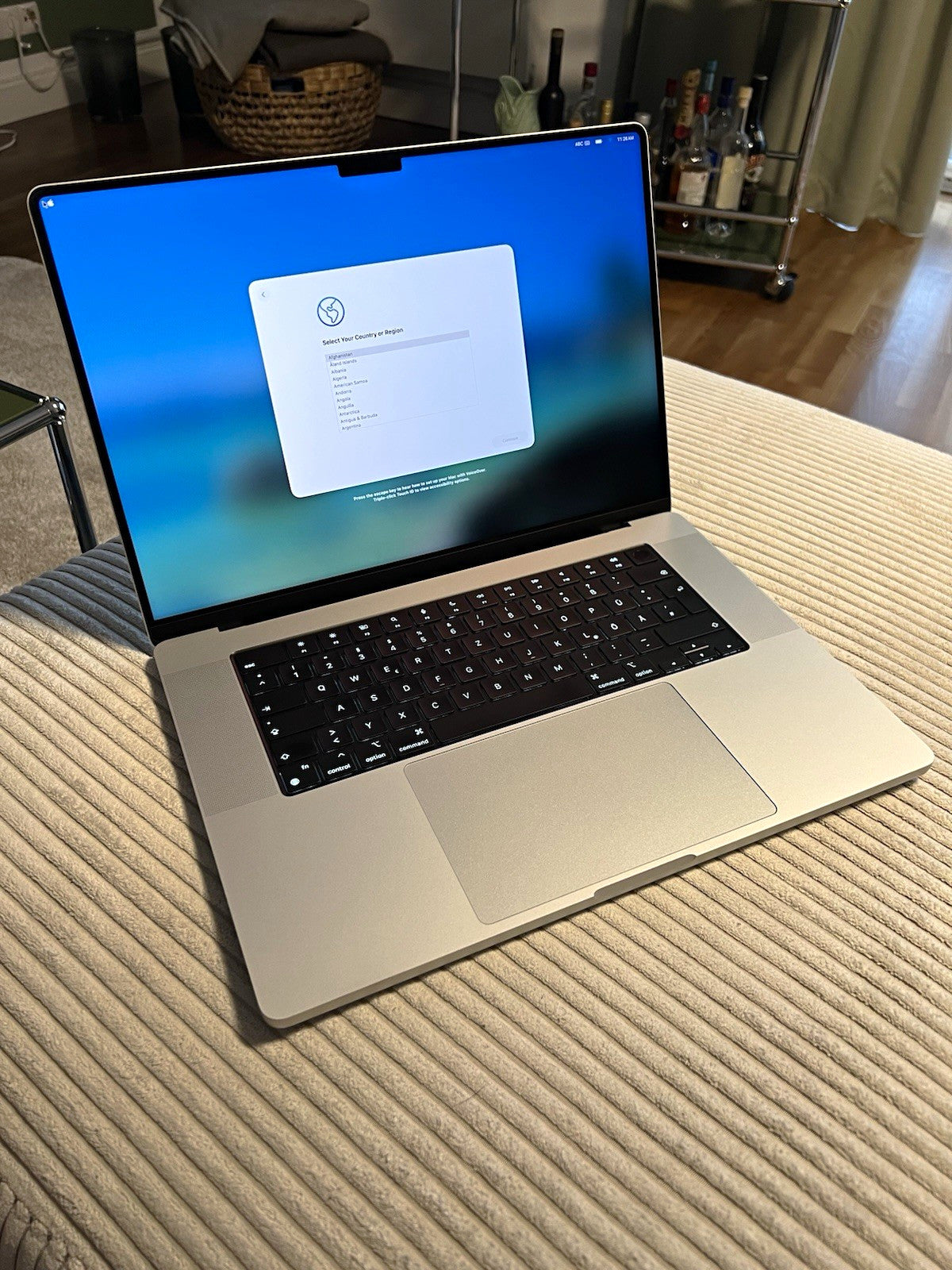 MacBook Pro M1 Max 16" 64GB 2TB Grade A (107 cyklů)