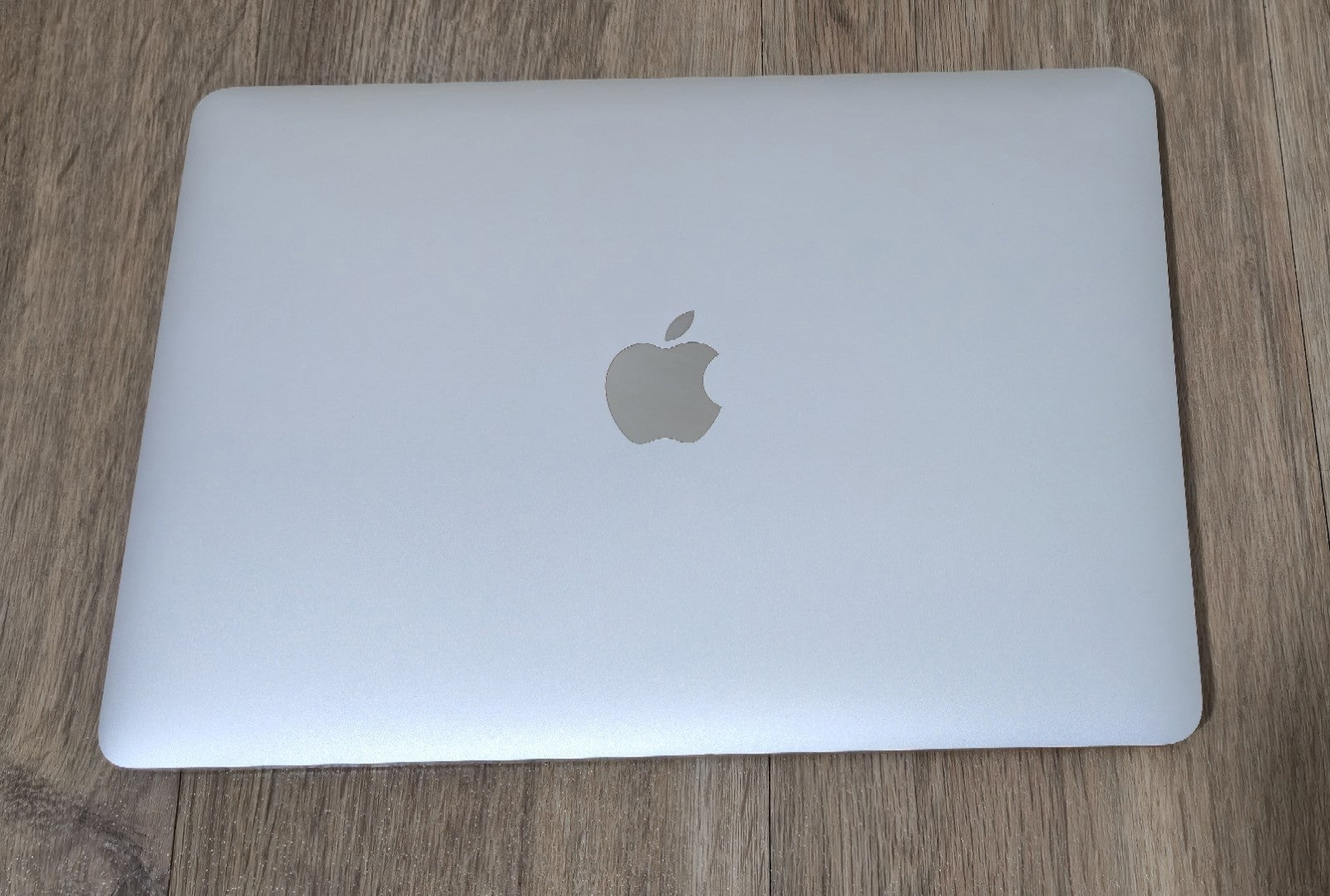MacBook Pro M3 Pro 12" 8GB 256GB