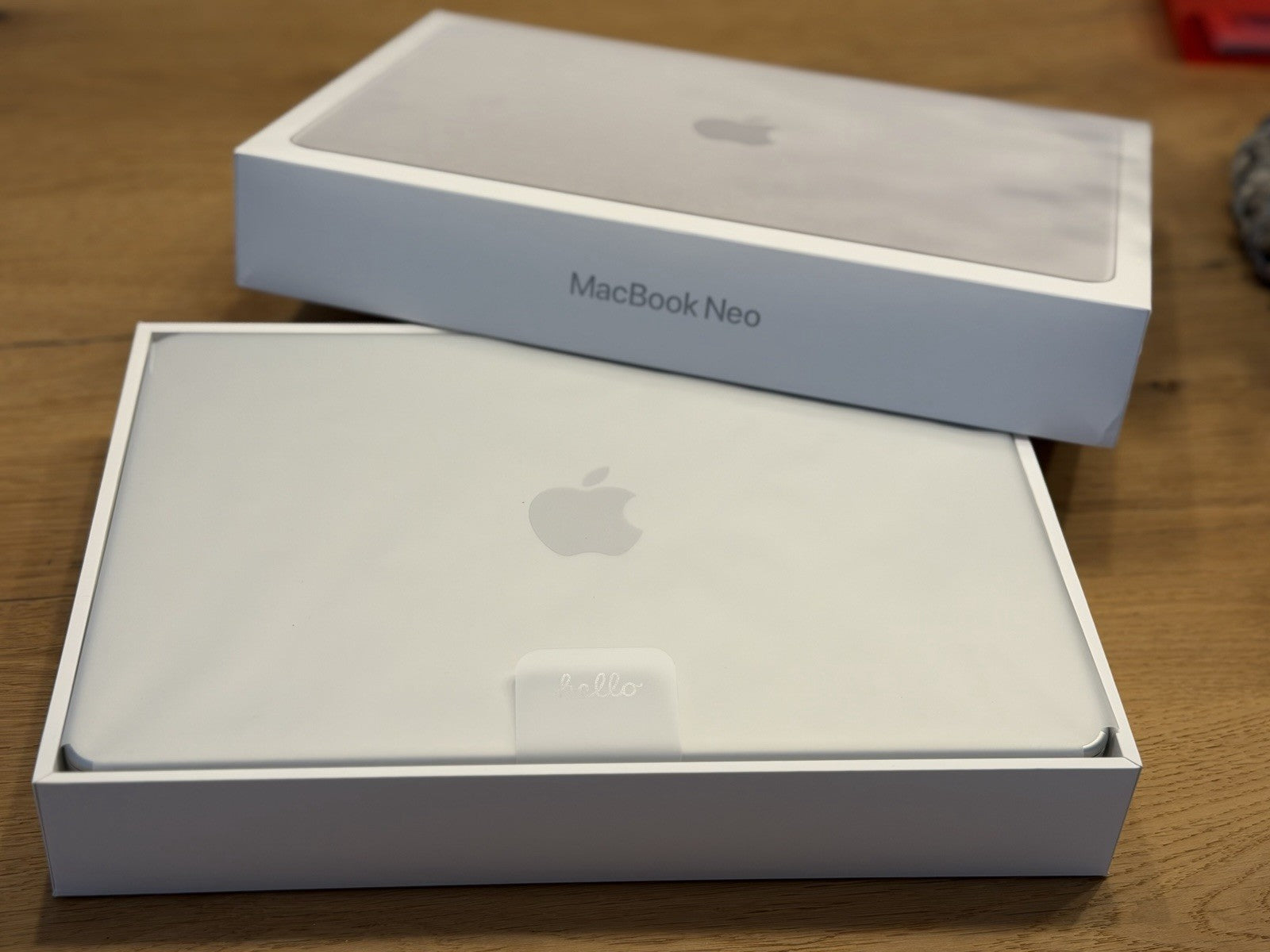 MacBook Pro A18 Pro 13" 8GB 512GB Grade A