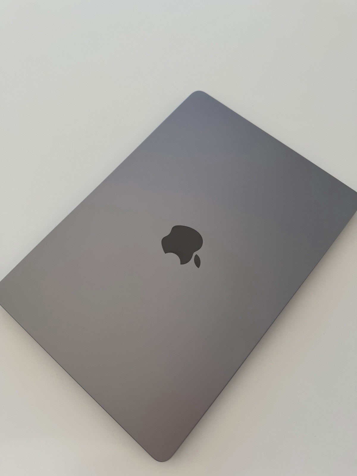 MacBook Pro M3 Pro 3 13" 8GB 256GB