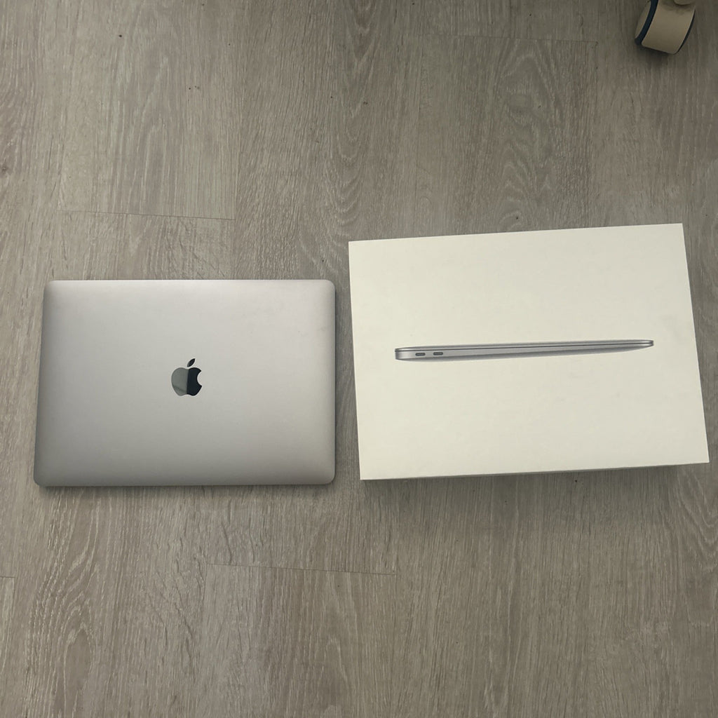 MacBook Pro M1 Prozessor 13" 8GB 256GB