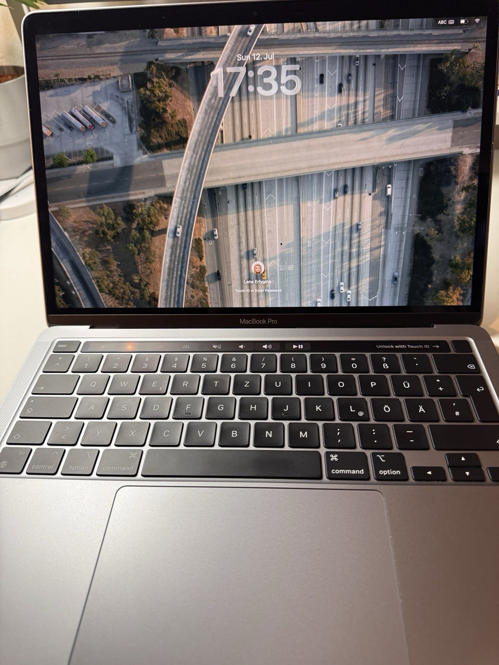 MacBook Pro M1 Prozessor 14" 8GB 256GB