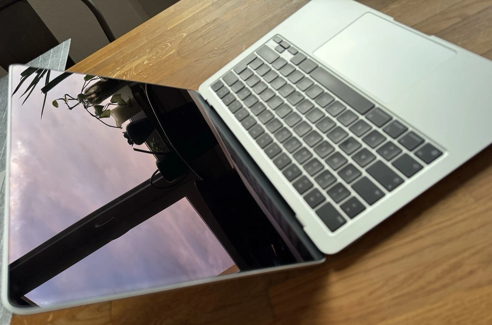MacBook Air M3 13.6" 8GB 256GB