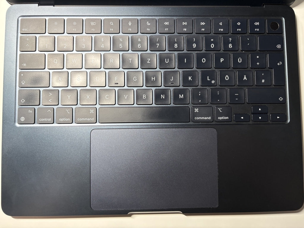 MacBook Pro M3 Prozessor 3 13" 16GB Grade A