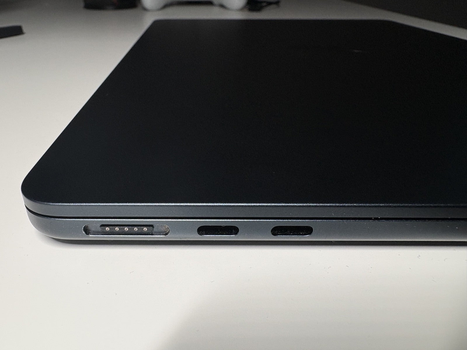 MacBook Pro M3 Prozessor 3 13" 16GB Grade A