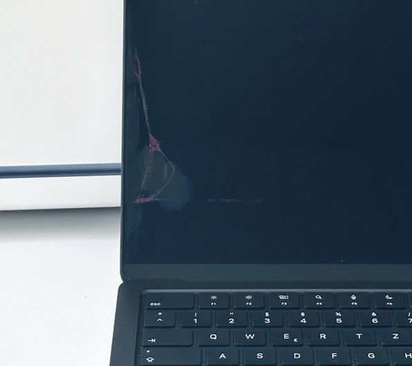 MacBook Pro M3 13.3" 8GB 256GB