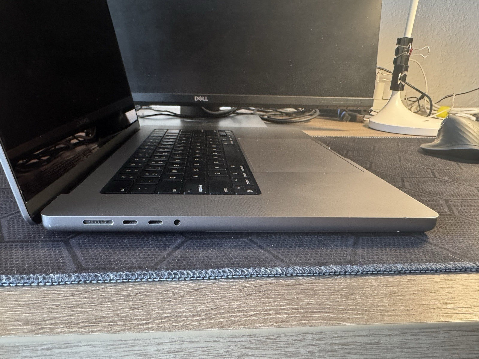 MacBook Pro M1 Pro 16" 16GB 1TB