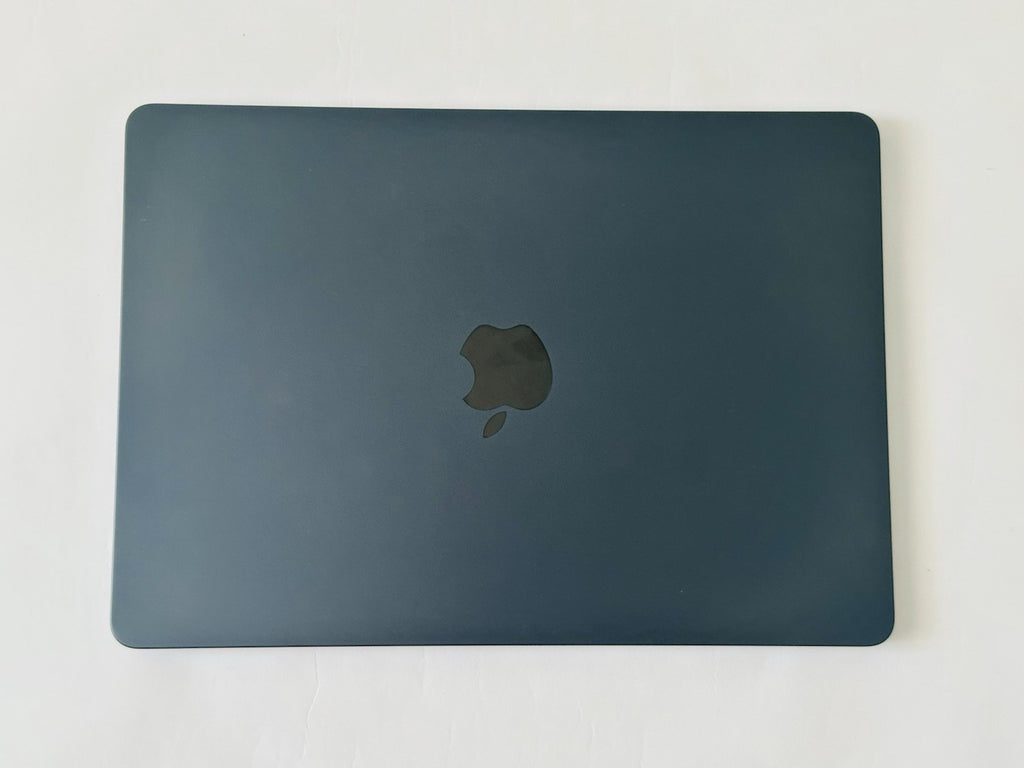 MacBook Pro M3 13.3" 8GB 256GB