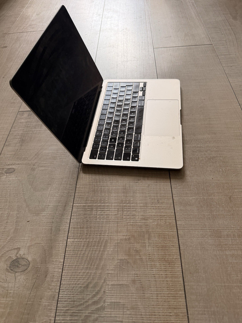 MacBook Pro M2 Prozessor 2 13" 16GB 256GB