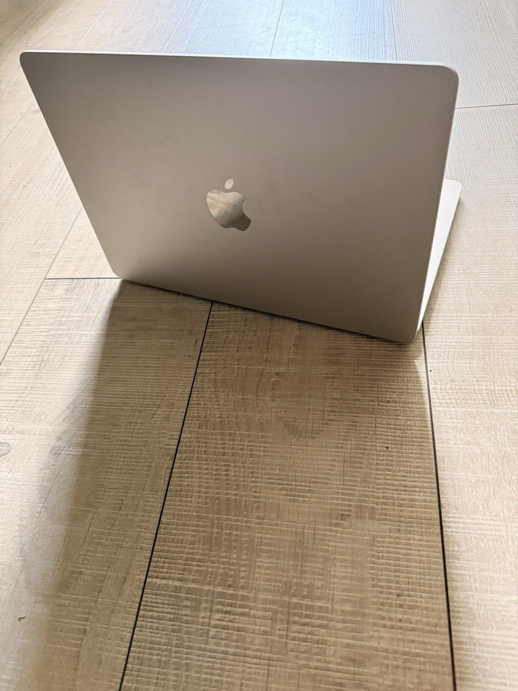 MacBook Pro M2 Prozessor 2 13" 16GB 256GB