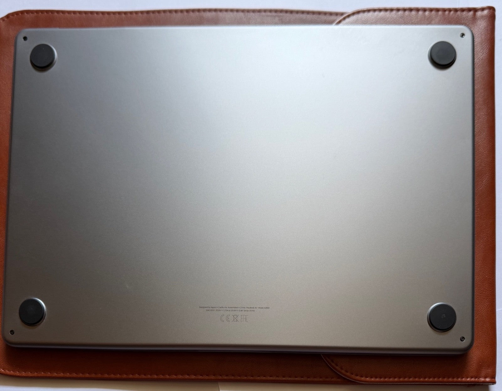 MacBook Air M2 2 15" 16GB 256GB (38 cyklů)