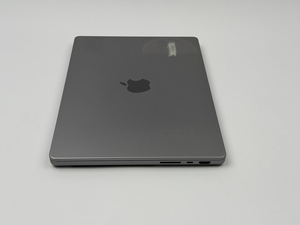 MacBook Pro M1 Pro (8 cores 14" 16GB 512GB