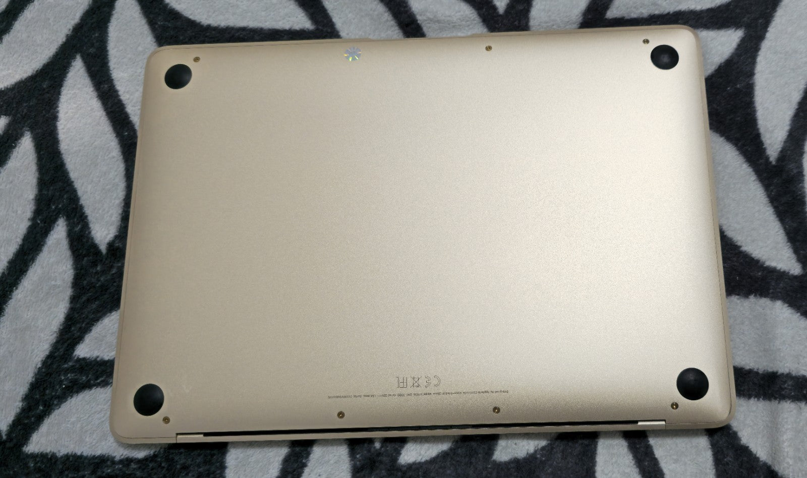 MacBook Pro M3 Pro 12" 8GB 256GB
