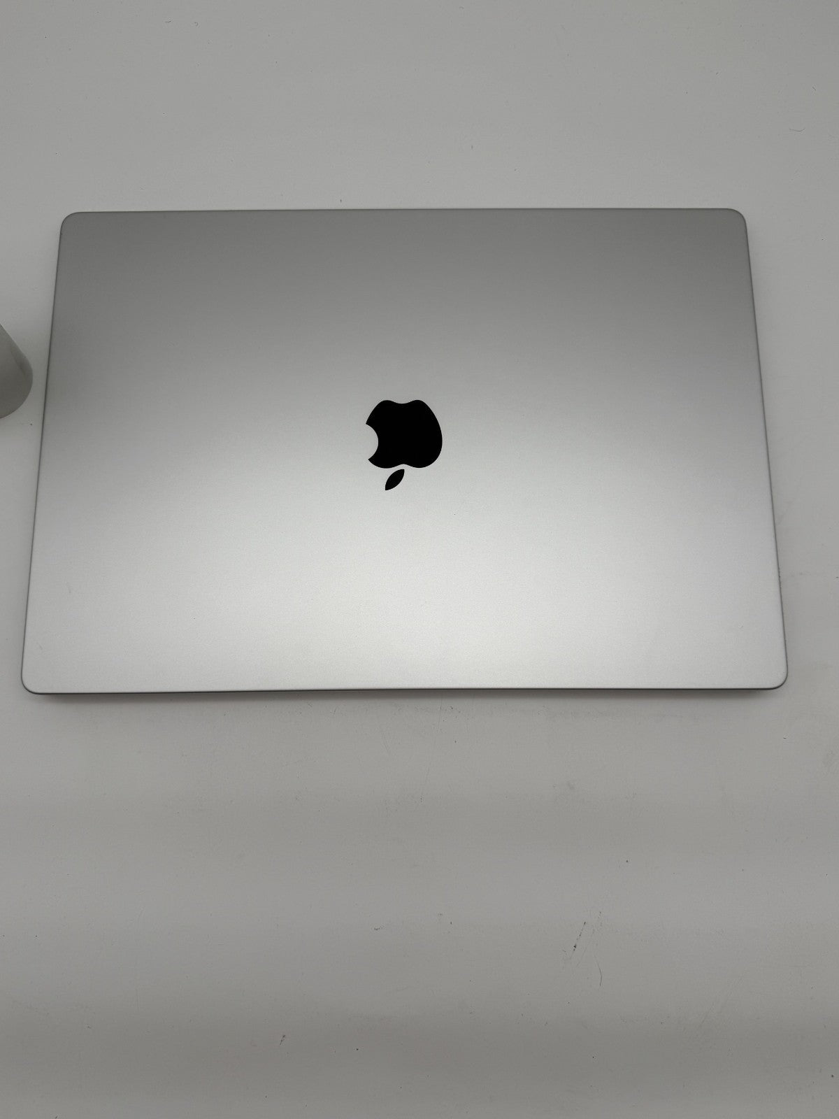 MacBook Pro M1 Max 16" 32GB 1TB Grade B (467 cyklů)