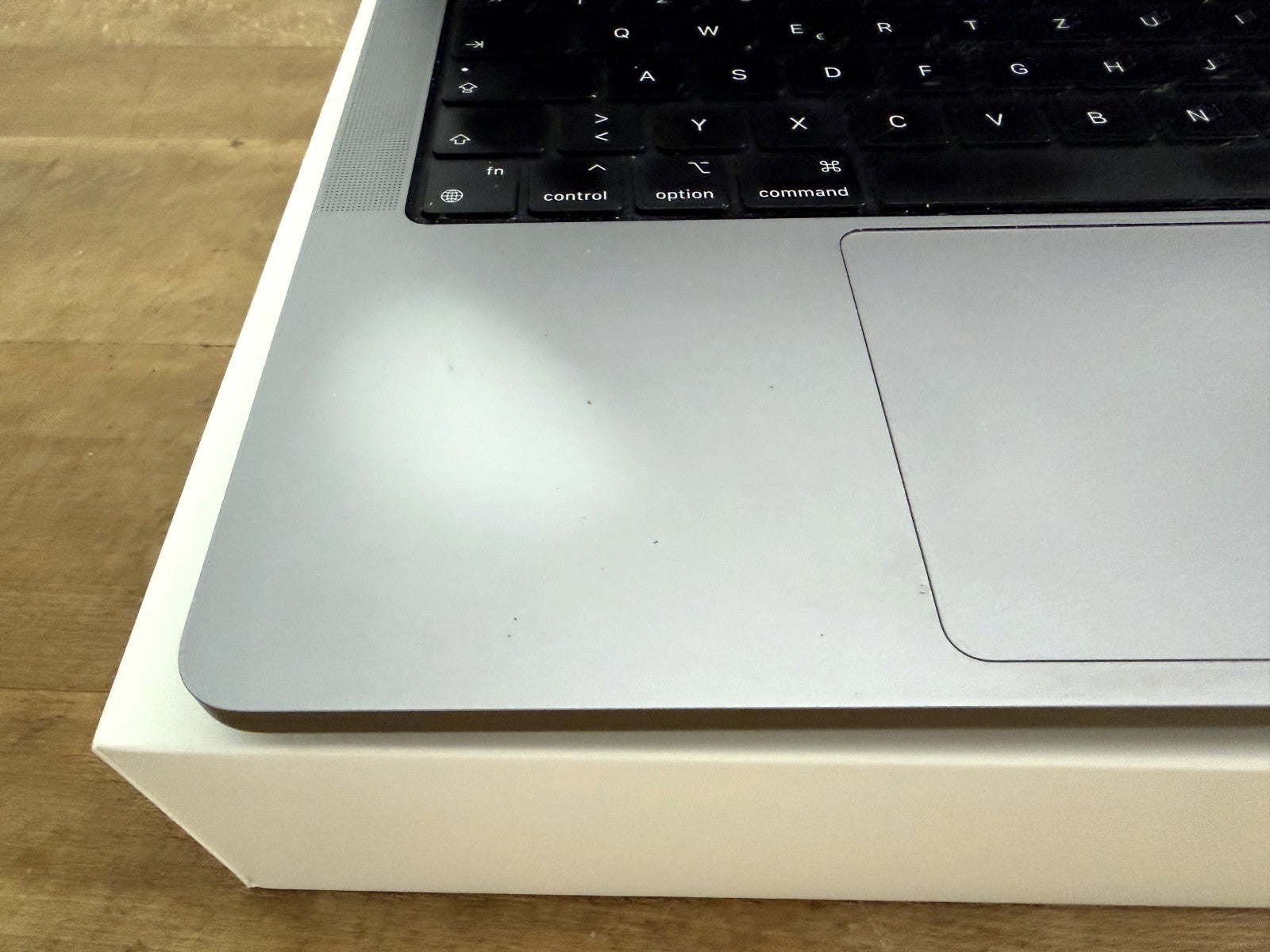 MacBook Pro M2 Pro 14" 16GB 1TB Grade B