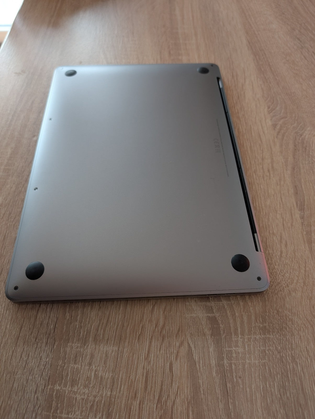 MacBook Pro M1 13" 16GB 512GB (320 cyklů)