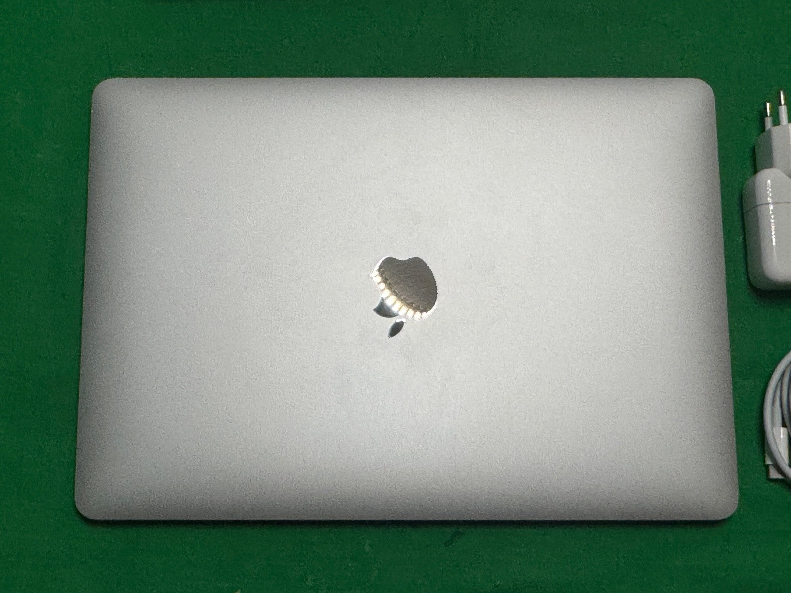 MacBook Air M1 13" 8GB 256GB