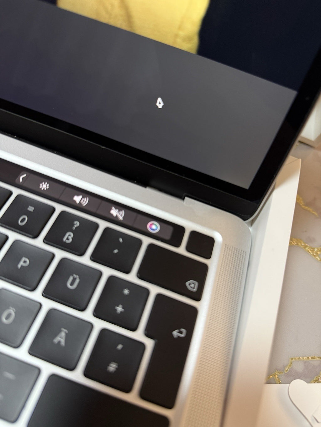 MacBook Air M1 13.3" 8GB 256GB Grade B