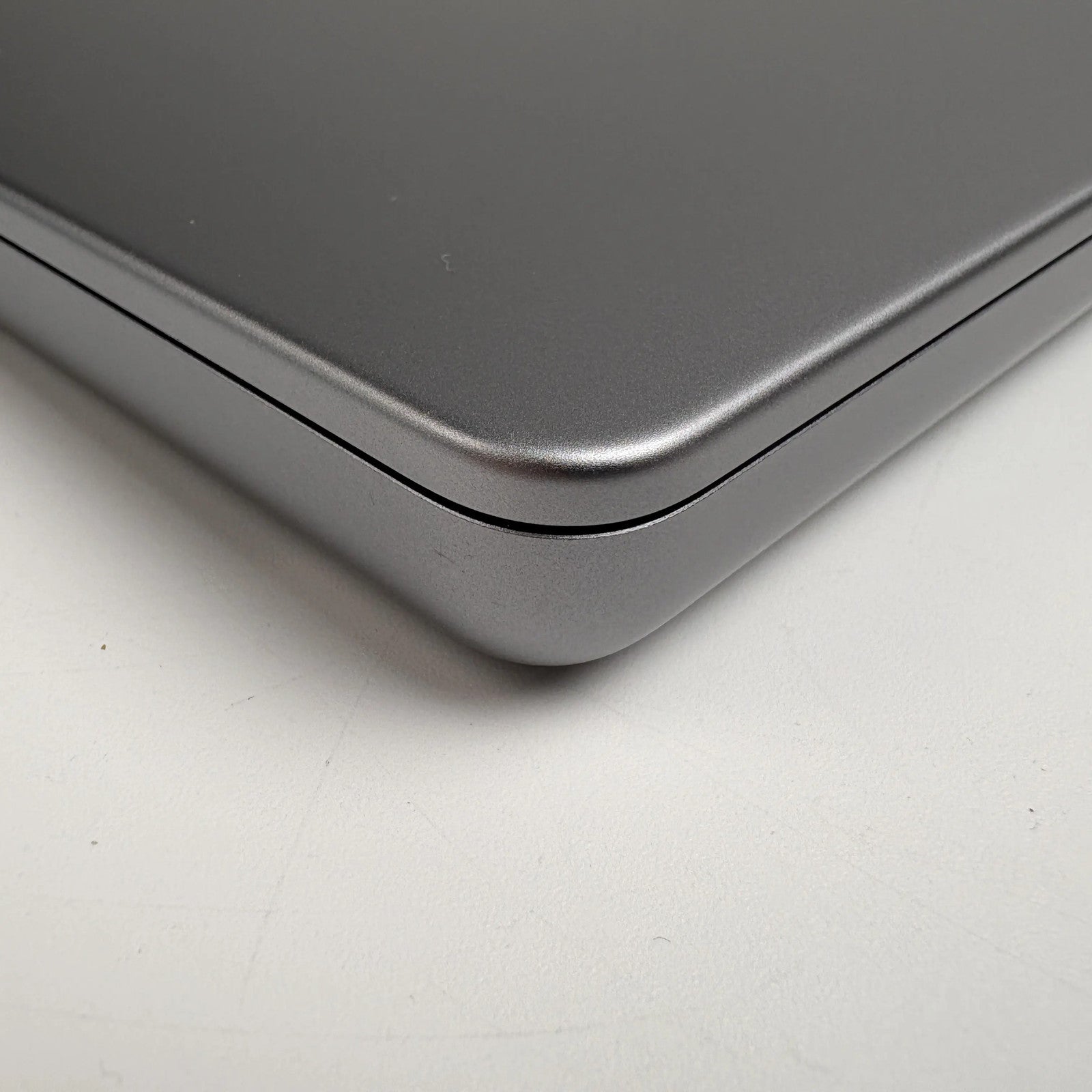 MacBook Pro M1 Max 16" 32GB 1TB Grade B (181 cyklů)